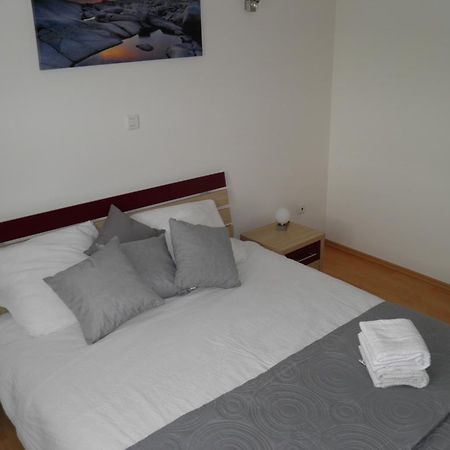 Apartmani Galeb Биоград-на-Мору Экстерьер фото