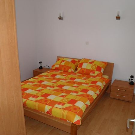 Apartmani Galeb Биоград-на-Мору Экстерьер фото