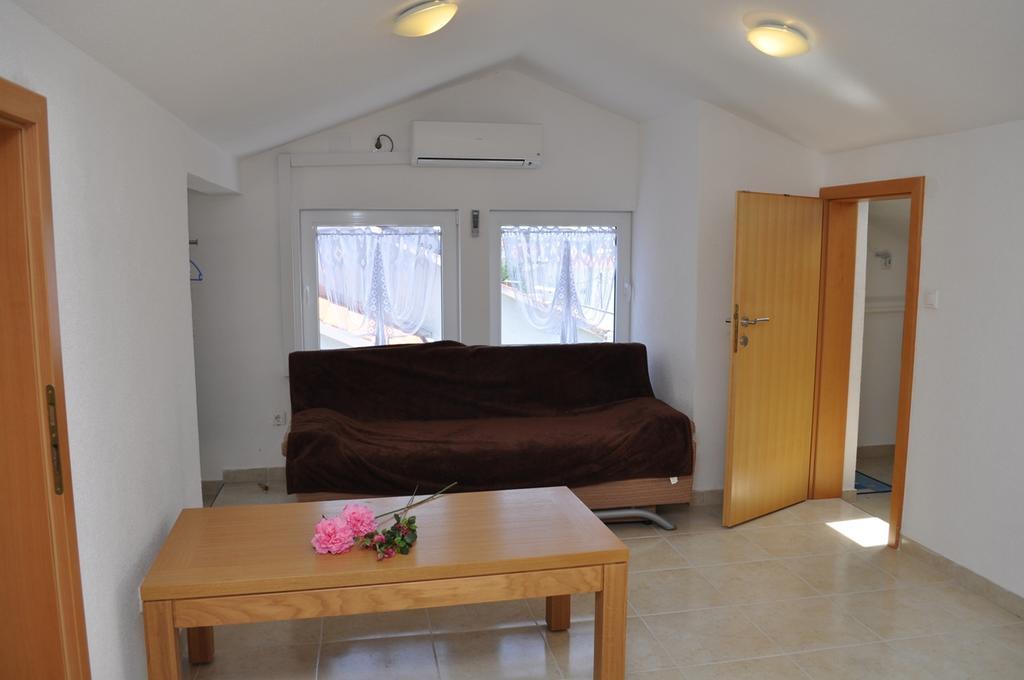 Apartmani Galeb Биоград-на-Мору Экстерьер фото