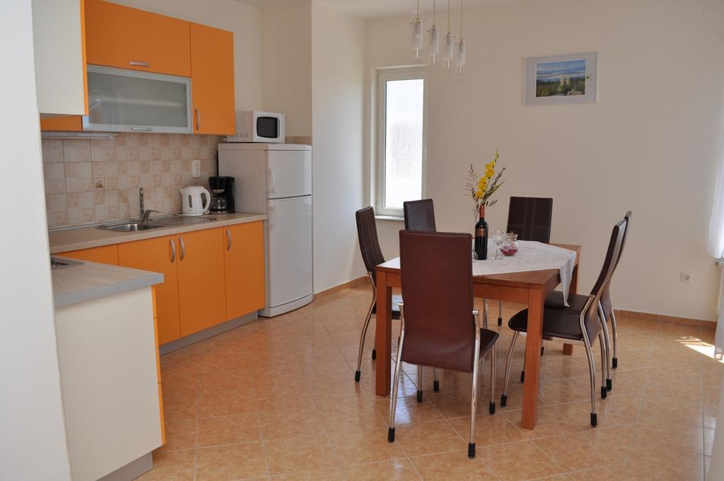 Apartmani Galeb Биоград-на-Мору Экстерьер фото